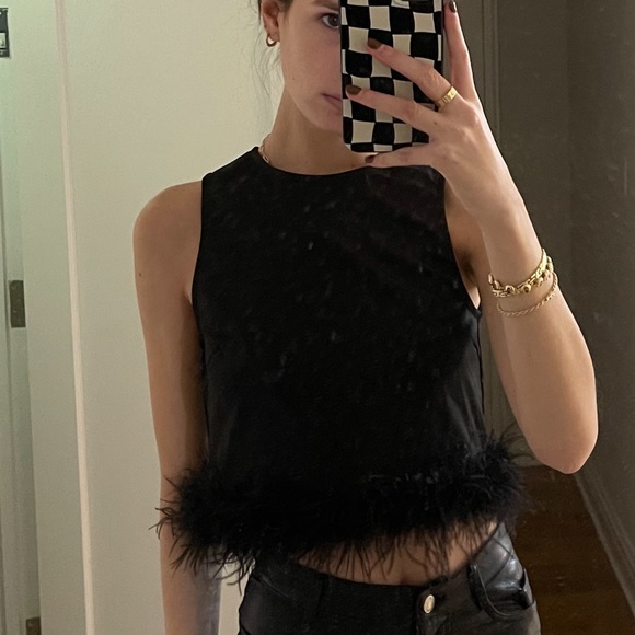 Fur tank top - Picture 2 of 3